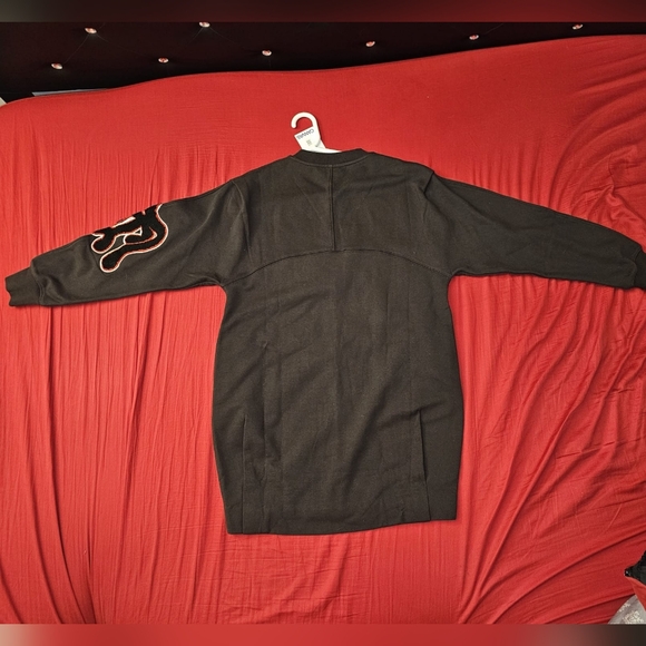 Cocoon sweater "Perks and Mini" size Small (unisex) - Picture 2 of 5